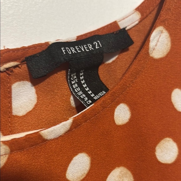 $5/25! Add 5 to bundle to get for $25 Forever 21‎ Brown Polka Dot Crop Tank Top - Picture 3 of 3